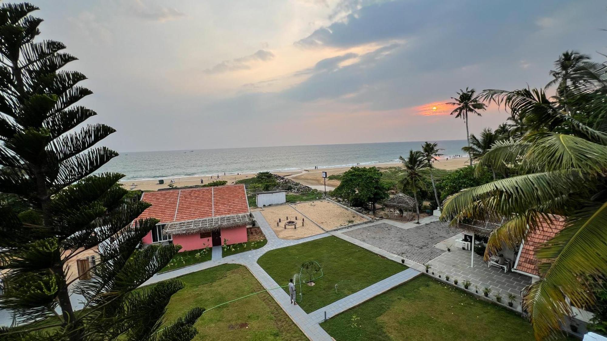 Beach House Varkala By Palmyra Exterior photo